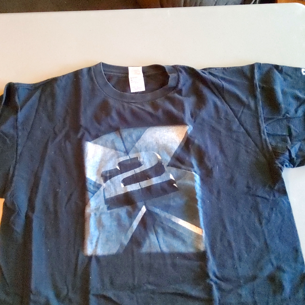Graphic t shirt